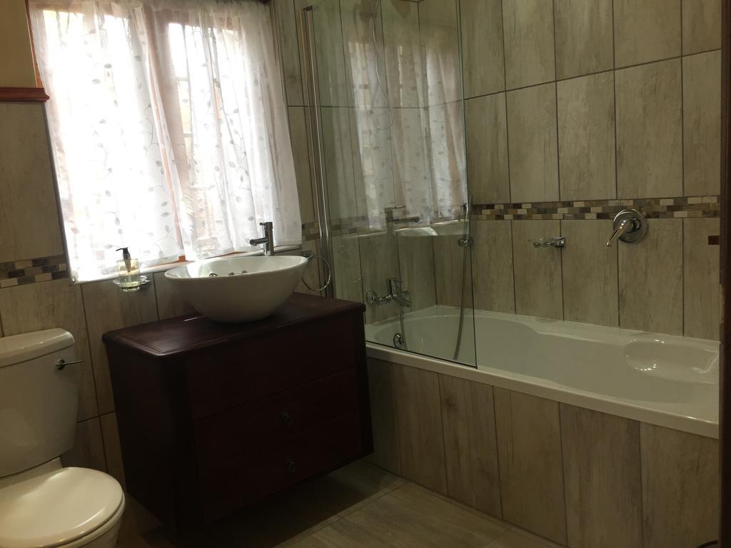 Rozenhof Guest Cottages Джордж Экстерьер фото
